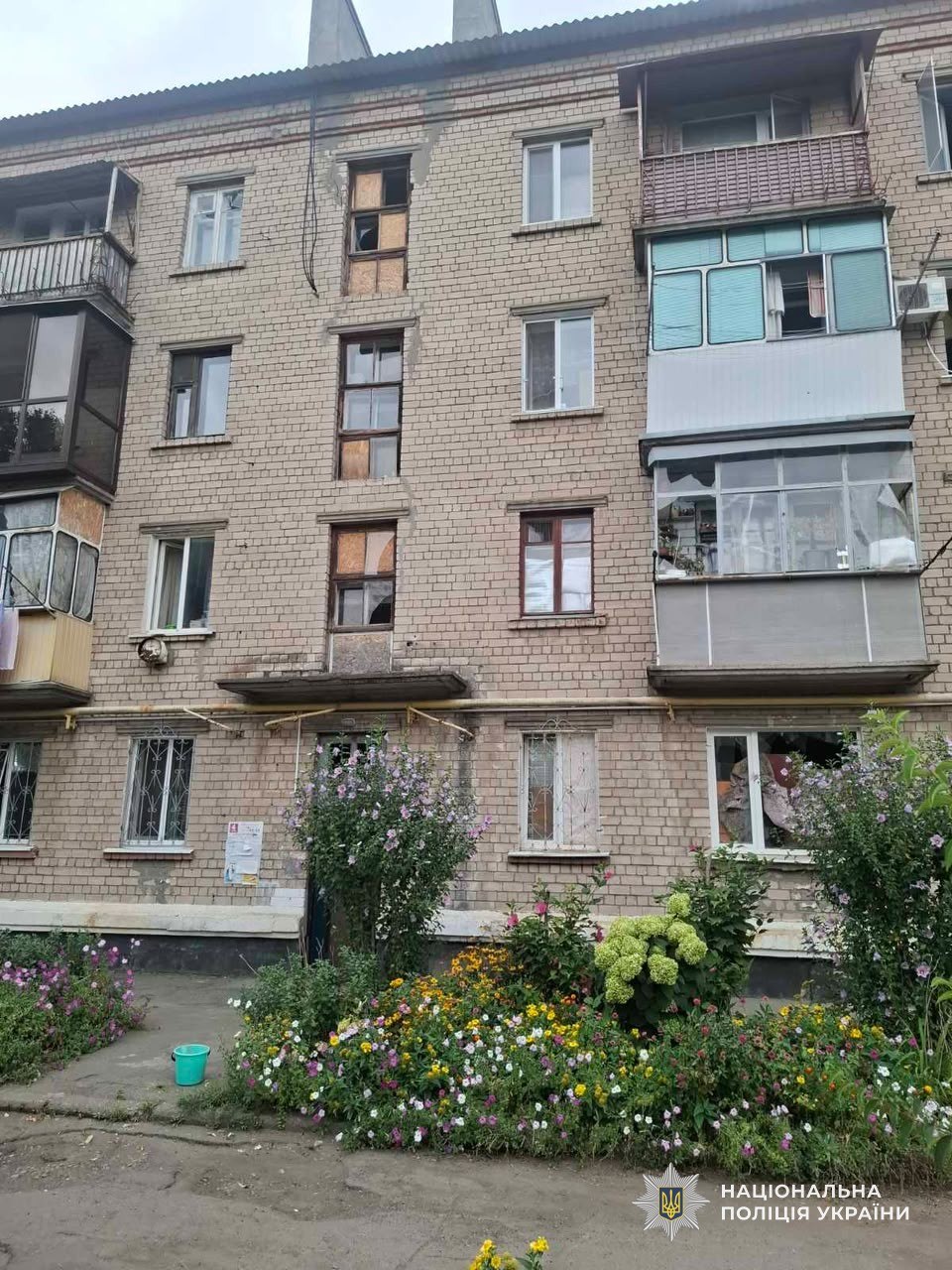 Двоє загиблих та четверо поранених: поліція показала наслідки атак на Дніпропетровщині - 27.08.2026