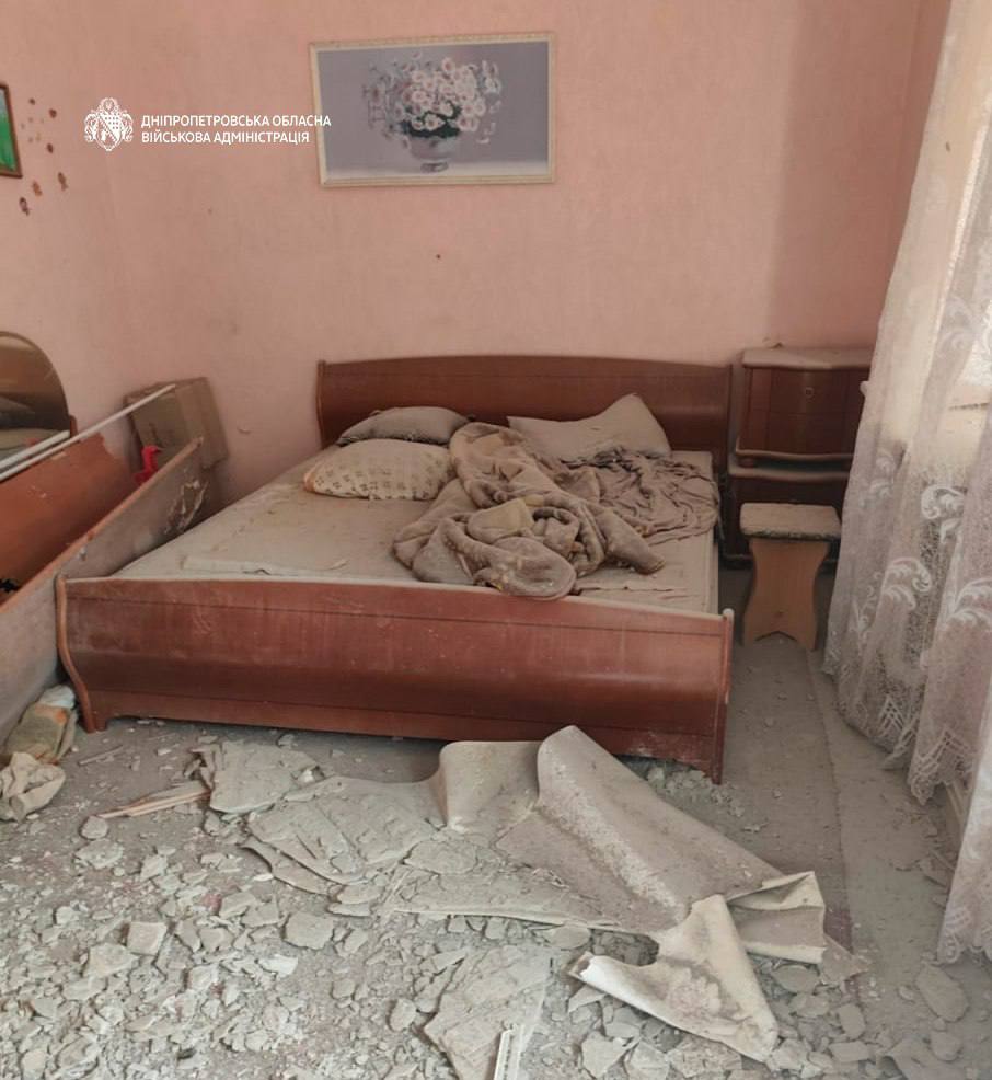 Майже 50 разів ворог атакував Дніпропетровщину: четверо людей дістали поранень - 30.08.2026