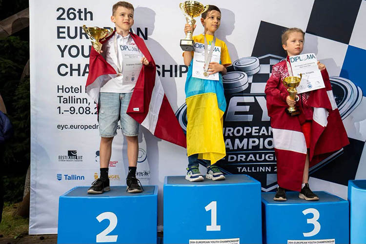 Ярослав Радченко з Дніпропетровщини двічі переміг на чемпіонаті Європи з шашок - 16.08.2026 Ярослав Радченко з Дніпропетровщини двічі переміг на чемпіонаті Європи з шашок - 16.08.2026