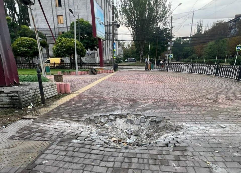 Дві людини загинули ще вісім постраждали через атаки рф на Дніпропетровщину