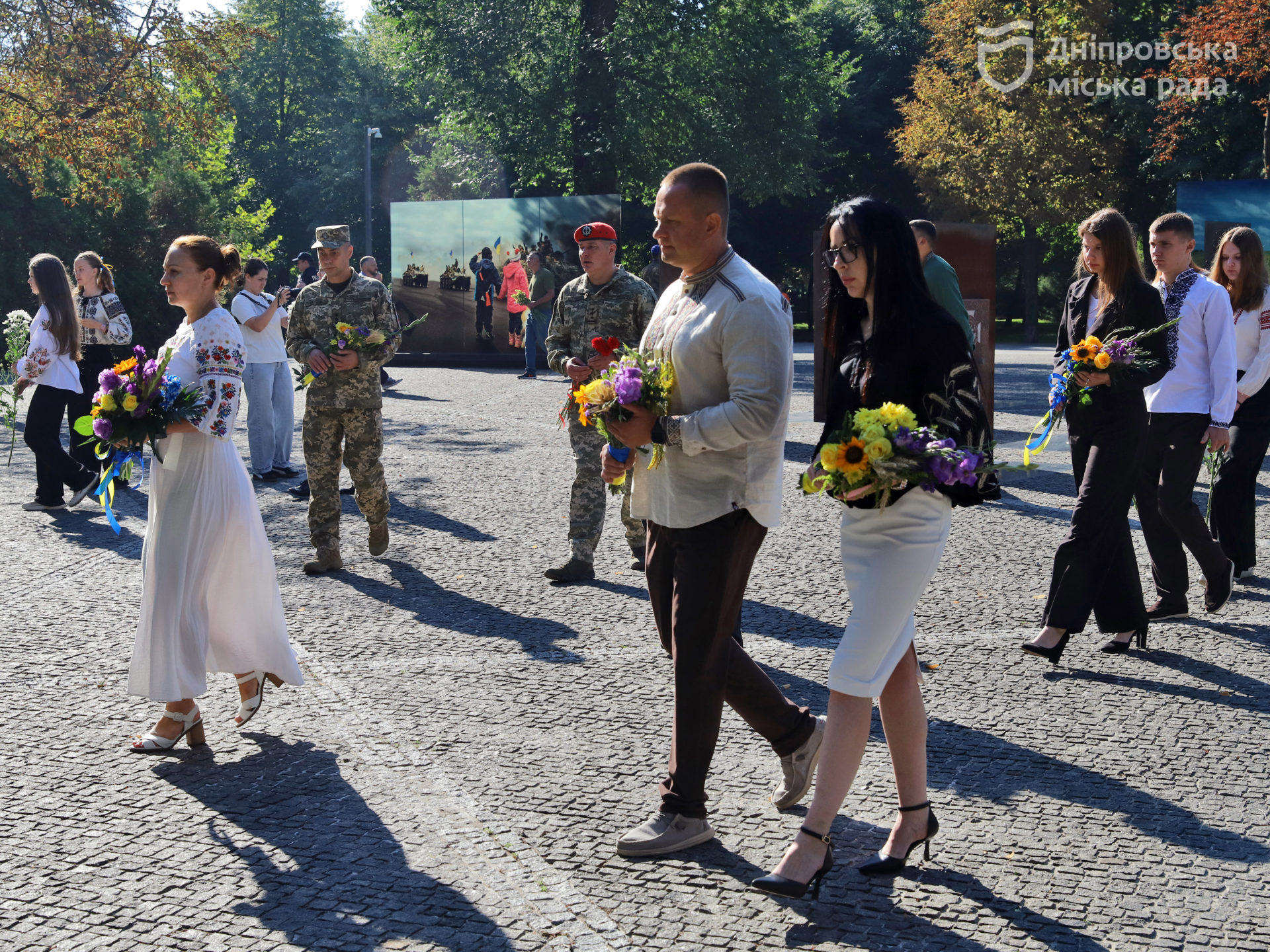 У День Незалежності України Дніпро вшановує оборонців держави. У церемонії взяли участь керівник ДніпроОВА Ганжа, мер Філатов та представники громад області - 24.08.2026