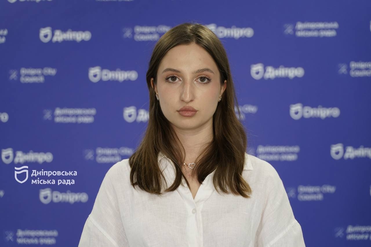 У Дніпрі розпочали оформлення учнівських квитків для першокласників. Цифровий документ буде доступний з 1 вересня у застосунку «єДніпро» - 04.08.2026