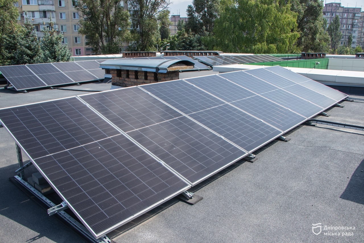 У Дніпрі триває комплексна підготовка шкіл та дитячих садочків до нового навчального року з особливим акцентом на безпеці, автономності та комфорті дітей - 11.08.2026