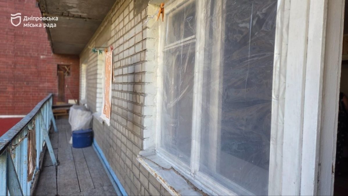 «Ми стаємо тими близькими людьми, які надають допомогу». Соціальні служби Дніпра підтримують підопічних терцентру, які постраждали від ворожих атак «Ми стаємо тими близькими людьми, які надають допомогу». Соціальні служби Дніпра підтримують підопічних терцентру, які постраждали від ворожих атак