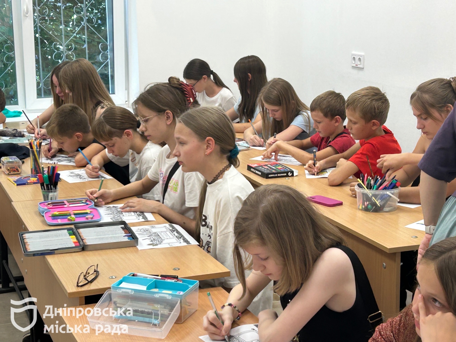 У Дніпрі до Дня Незалежності відкриють виставку дитячих робіт «Барви Незалежності» - 21.08.2026