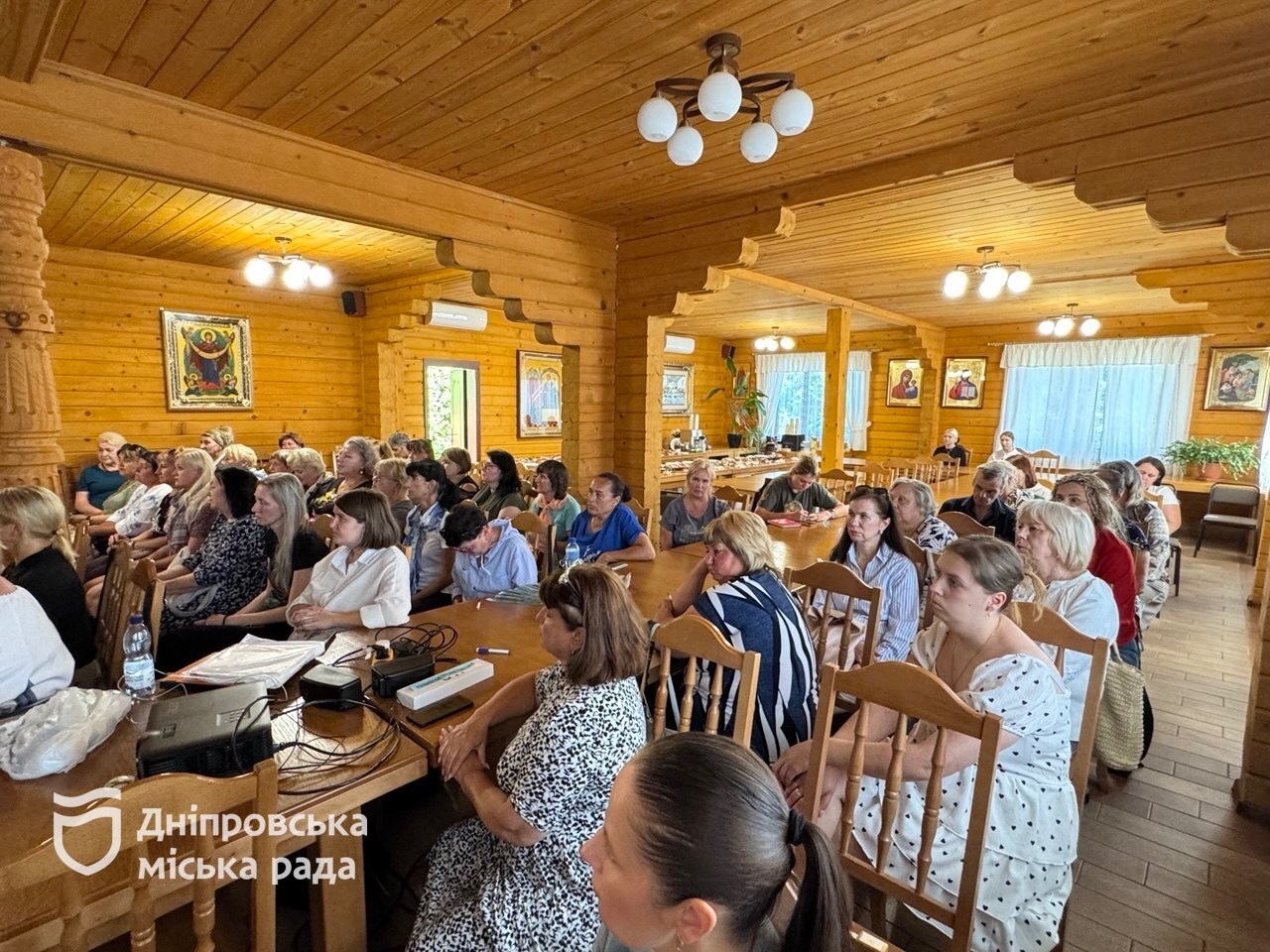 «Ми чекаємо на них щодня». У Дніпрі об’єднали родини полонених та зниклих безвісти за молитовним сніданком - 30.08.2026