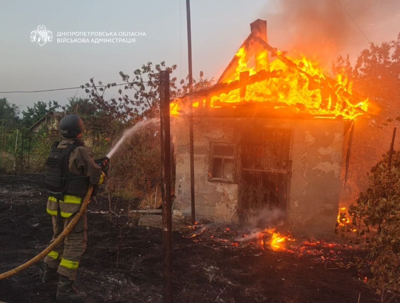 Ворожий удар по Дніпру: пошкоджено житлову багатоповерхівку - 03.08.2026