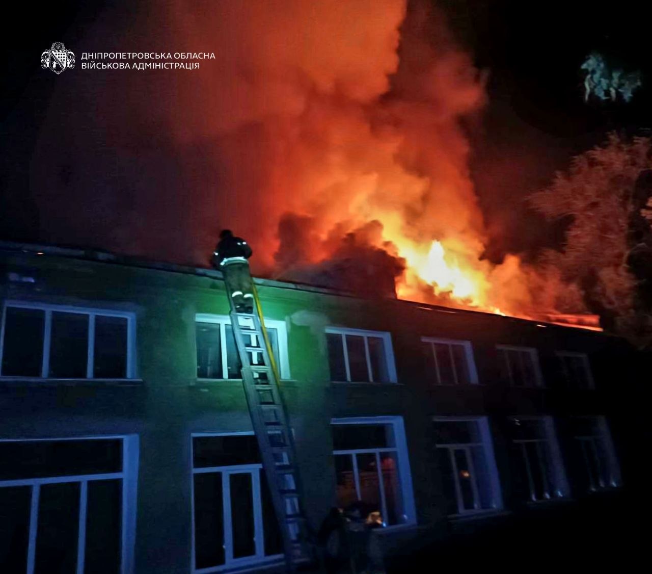 Понад 20 разів ворог атакував п'ять районів Дніпропетровщини безпілотниками та артилерією - 07.08.2026