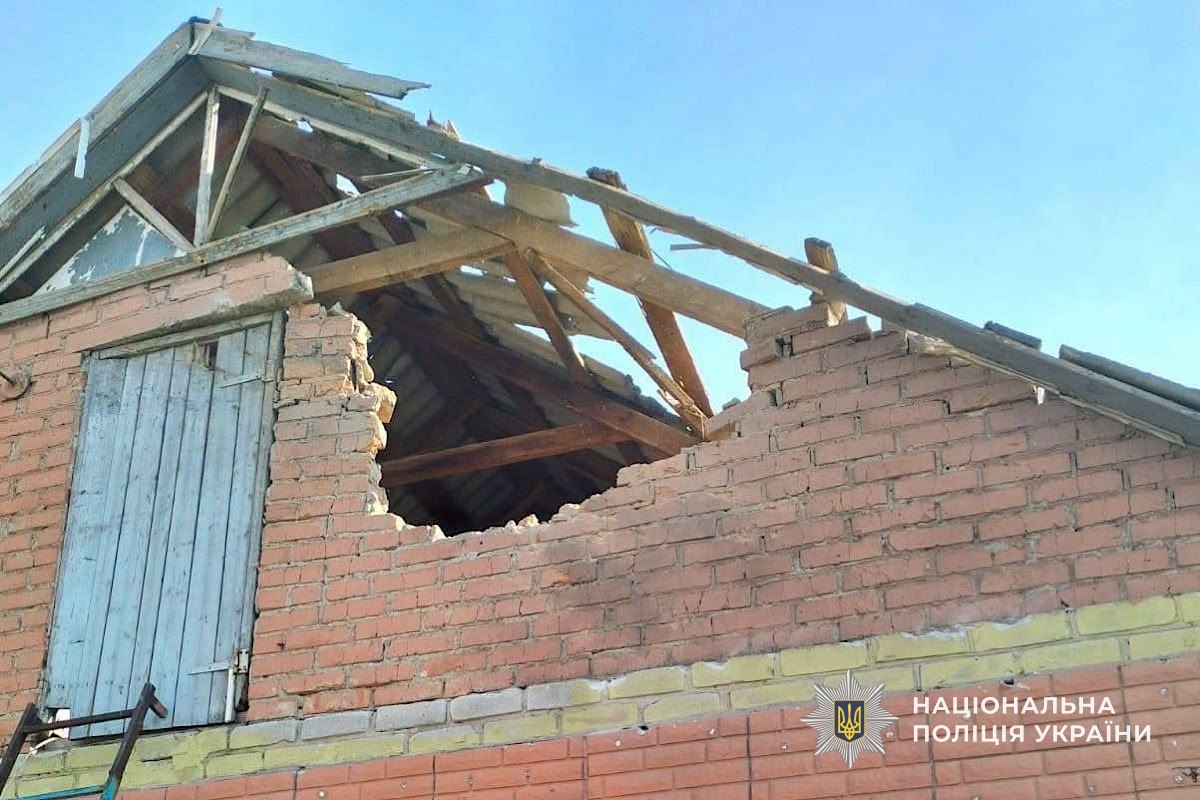 Четверо людей постраждали внаслідок ворожих атак на Дніпропетровщину: поліція документує воєнні злочини рф - 07.08.2026