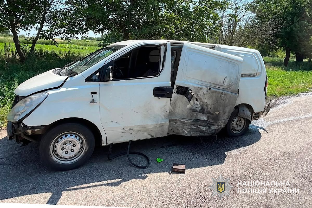 Четверо людей постраждали внаслідок ворожих атак на Дніпропетровщину: поліція документує воєнні злочини рф - 07.08.2026