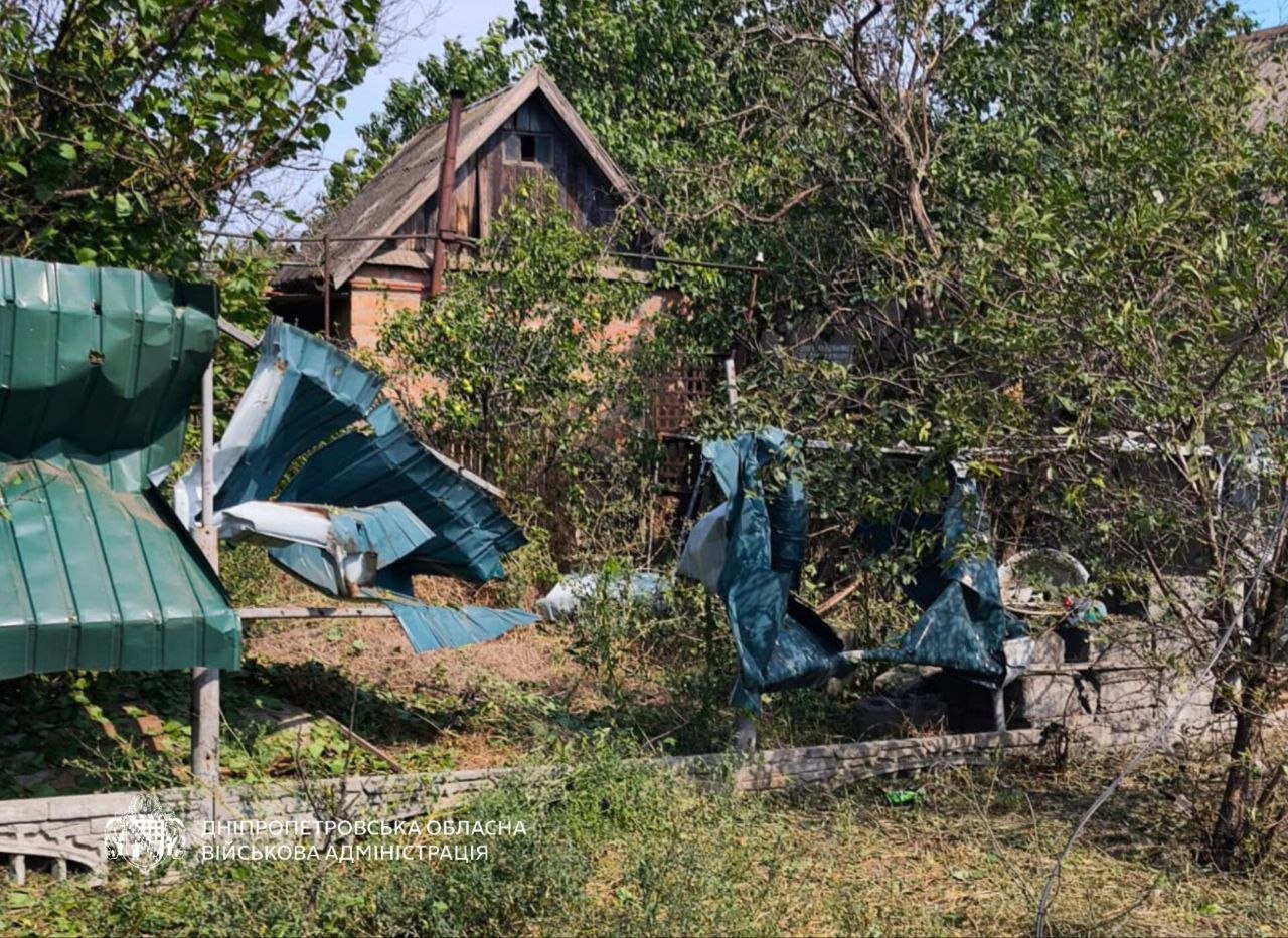 Одна людина загинула, п’ятеро дістали поранень: майже 40 разів за день ворог атакував Дніпропетровщину