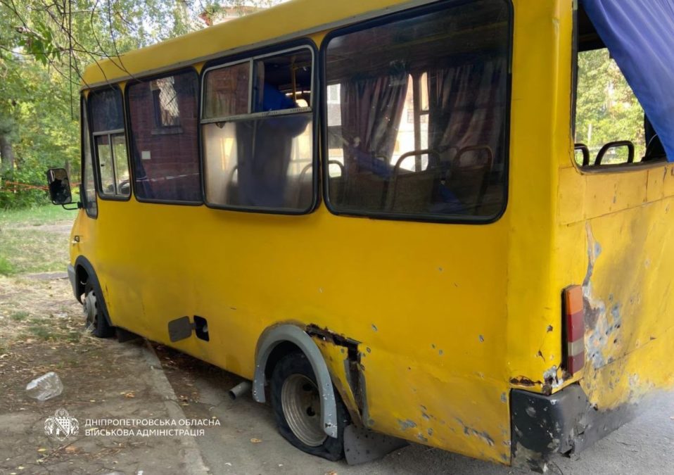 Одна людина загинула, п'ятеро дістали поранень: майже 40 разів за день ворог атакував Дніпропетровщину