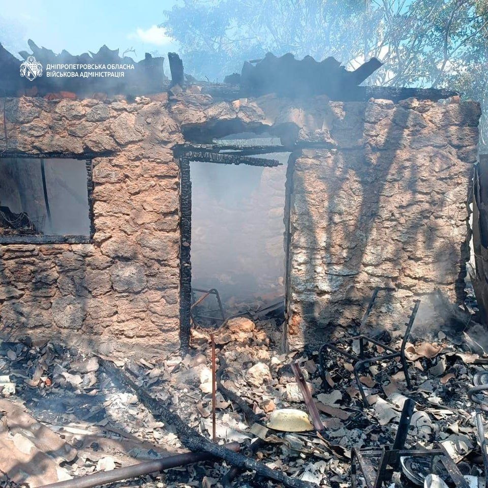 Одна людина загинула, ще троє дістали поранень. Майже 60 разів ворог атакував Дніпропетровщину