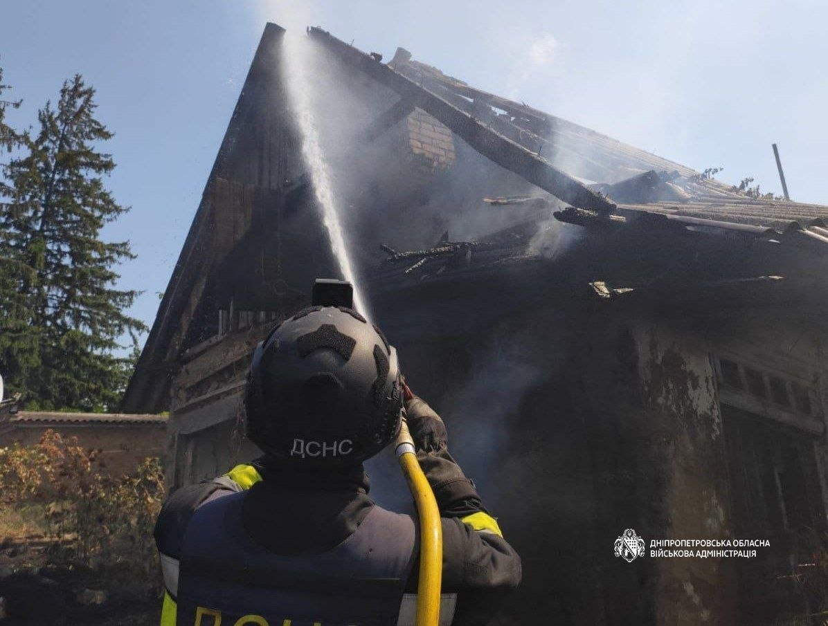 Одна людина дістала поранень. Майже 50 разів ворог атакував Дніпропетровщину