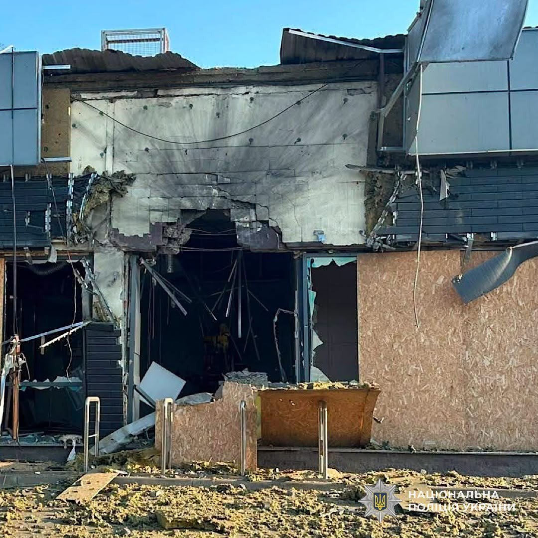 П’ятеро людей постраждали внаслідок російських обстрілів Дніпропетровщини: поліція документує наслідки атак - 13.08.2026