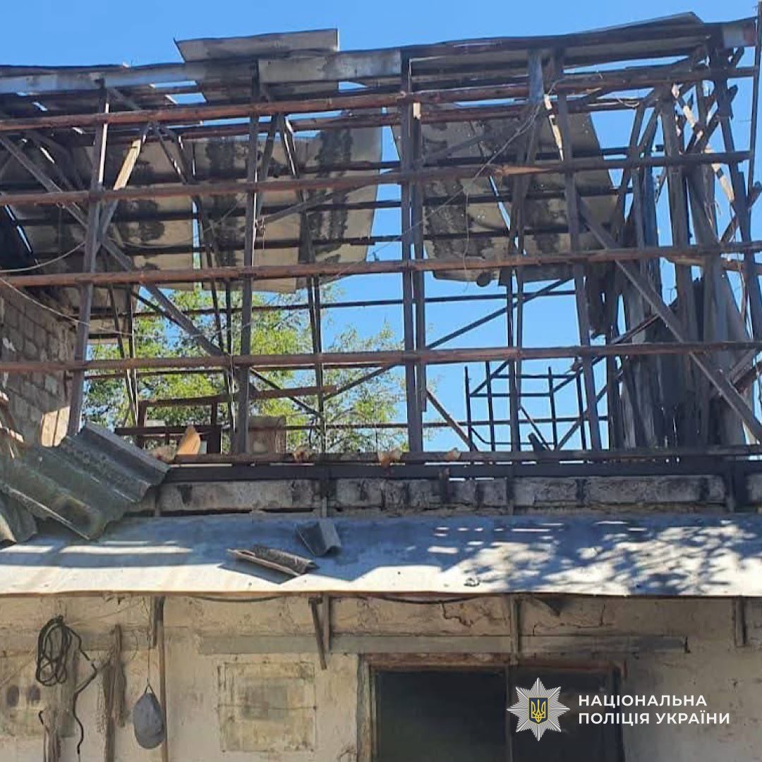 9 людей отримали поранення через ворожі удари по населених пунктах Дніпропетровщини: поліція надає допомогу постраждалим та документує наслідки - 14.08.2026
