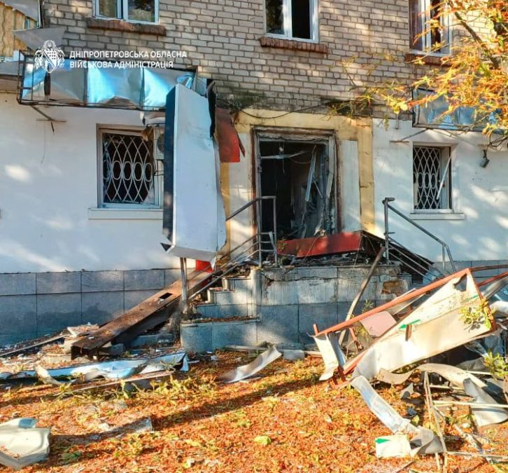 Двоє людей загинули. Ще двоє дістали поранень: понад 50 разів ворог атакував три райони Дніпропетровщини безпілотниками - 14.08.2026