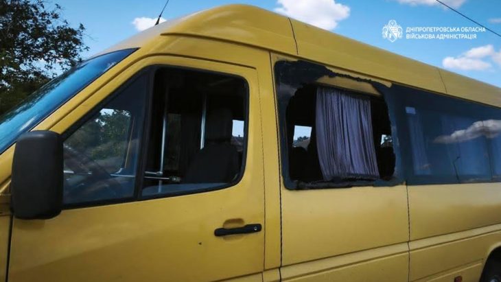 17 людей дістали поранень: понад 50 разів ворог атакував 5 районів Дніпропетровщини безпілотниками і авіабомбою - 15.08.2026