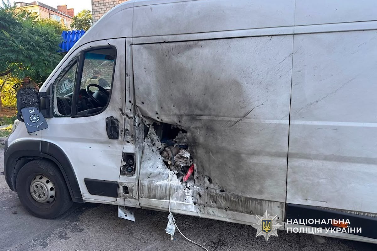 Двоє людей загинули, ще 34 постраждали: поліція документує наслідки ворожих атак на Дніпропетровщині - 16.08.2026