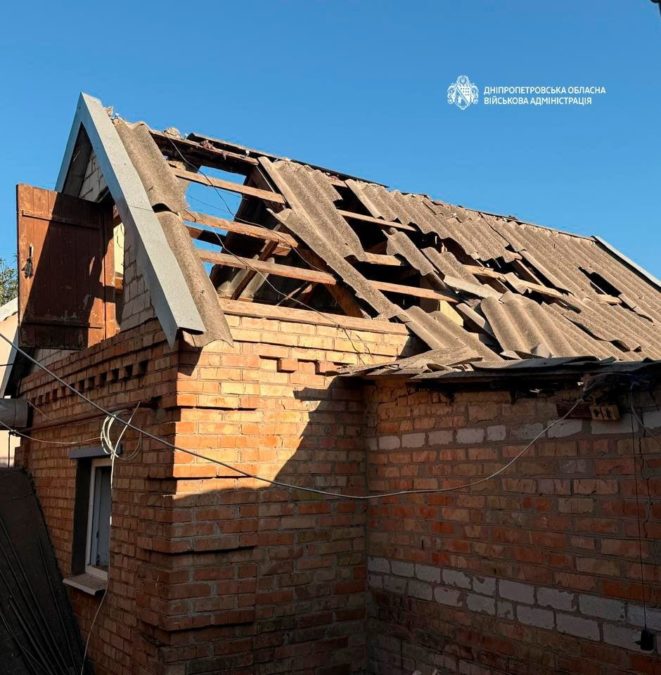 Двоє людей дістали поранень: майже 50 разів ворог атакував три райони Дніпропетровщини безпілотниками і артилерією - 20.08.2026