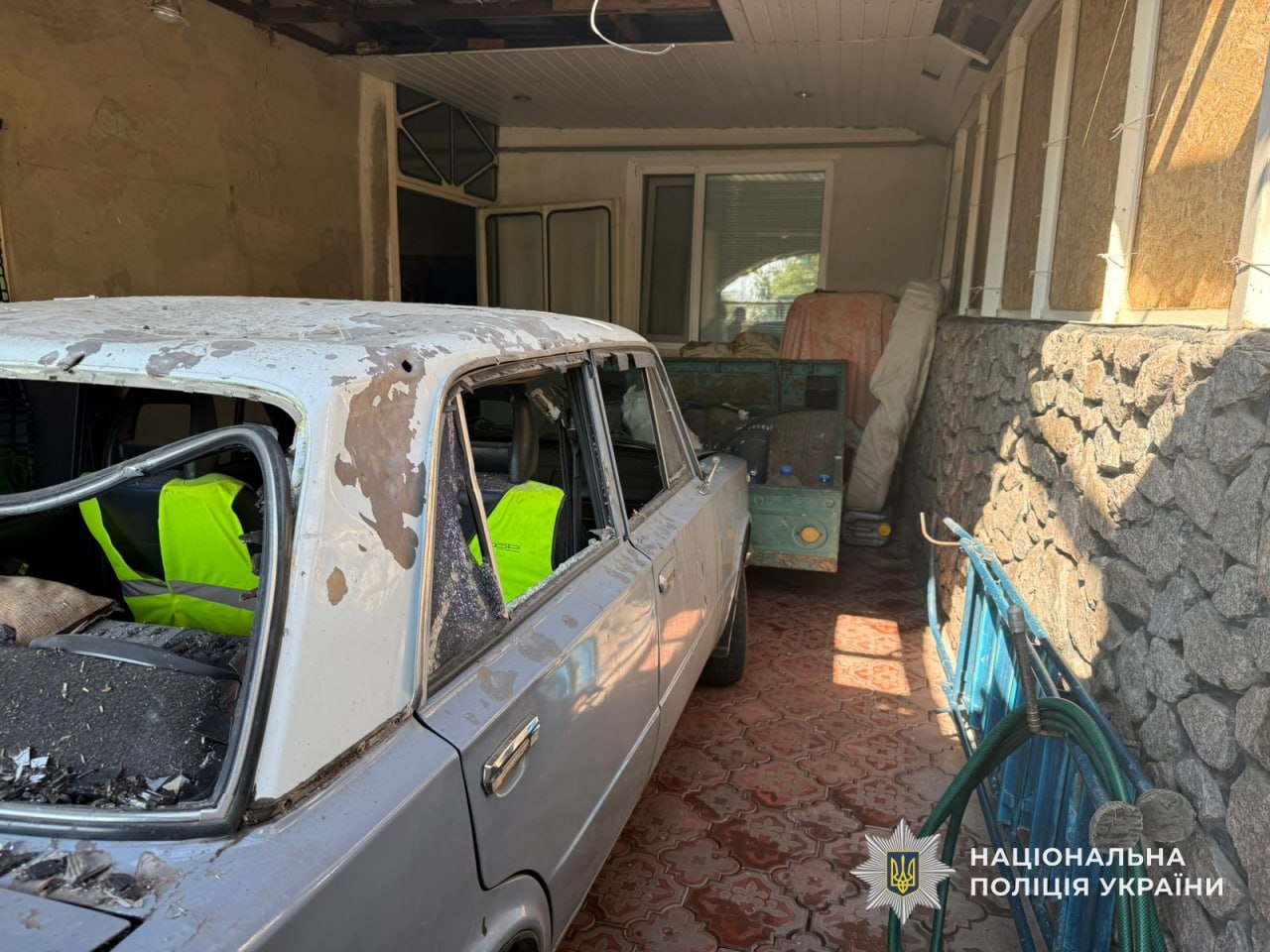 Через російські атаки на Дніпропетровщині постраждав чоловік: поліція документує наслідки обстрілів - 30.08.2026