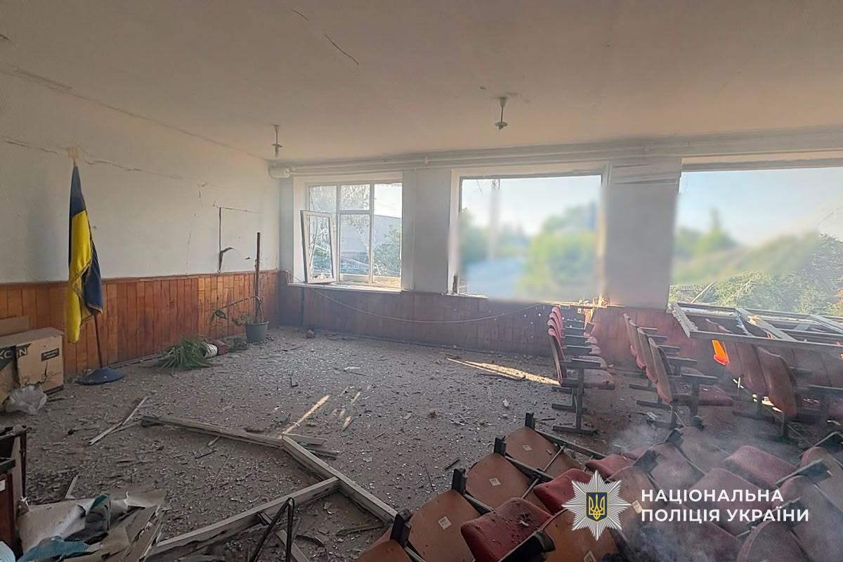 Дві людини загинули, троє отримали травми: на Дніпропетровщині поліція документує наслідки ворожих ударів - 03.08.2026