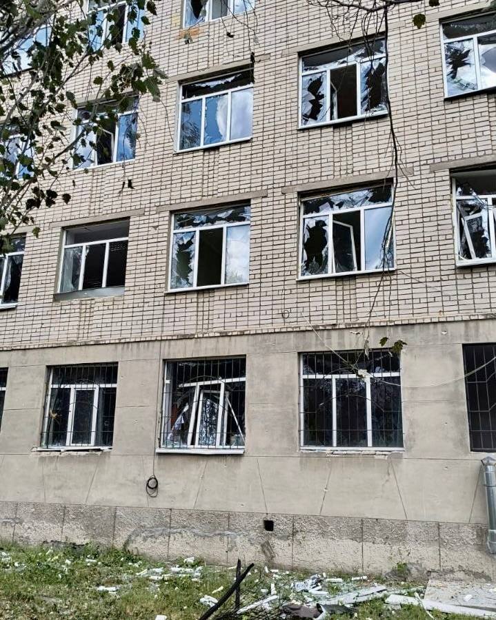 У Дніпрі внаслідок чергової атаки рф постраждали дві школи та амбулаторія - 02.09.2026