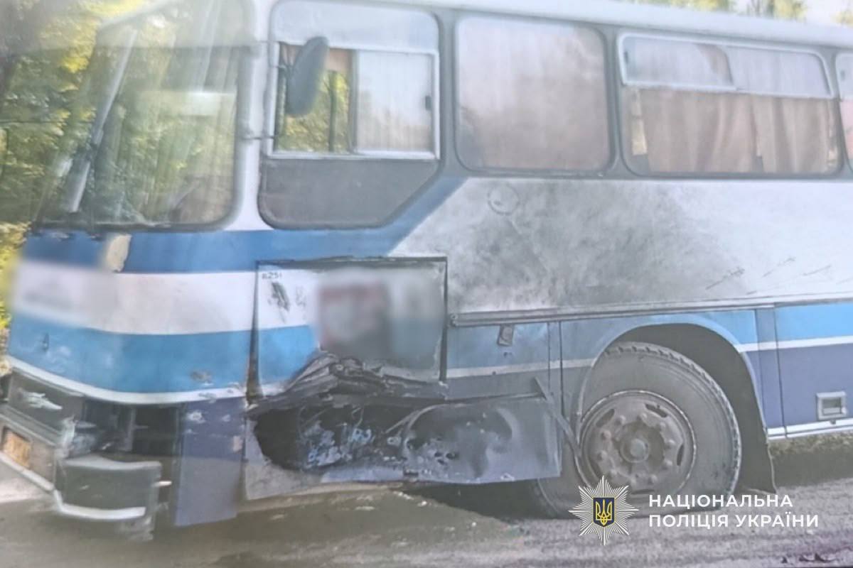 Поліція фіксує наслідки понад сотні ворожих ударів по Дніпропетровщині: є загиблий і поранені - 13.09.2026