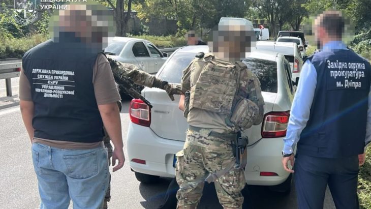$10 тисяч за незаконний виїзд до Румунії: у Дніпрі затримали переправника - 18.09.2026