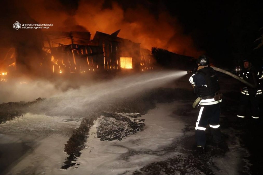 росіяни атакували чотири райони Дніпропетровщини: двоє людей загинули, шестеро поранені - 22.09.2026