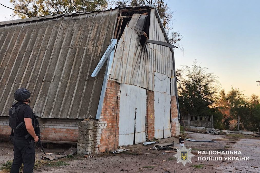 На Дніпропетровщині через російські атаки постраждали двоє людей: поліція показала наслідки - 26.09.2026