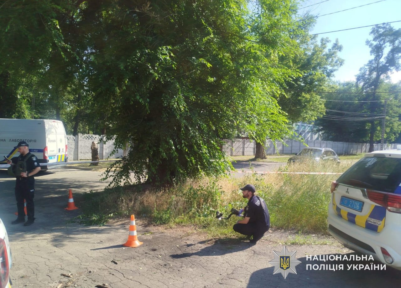 Кинув гранату в поліцейського та військовослужбовця ТЦК: у Кам’янському судитимуть чоловіка - 30.09.2026