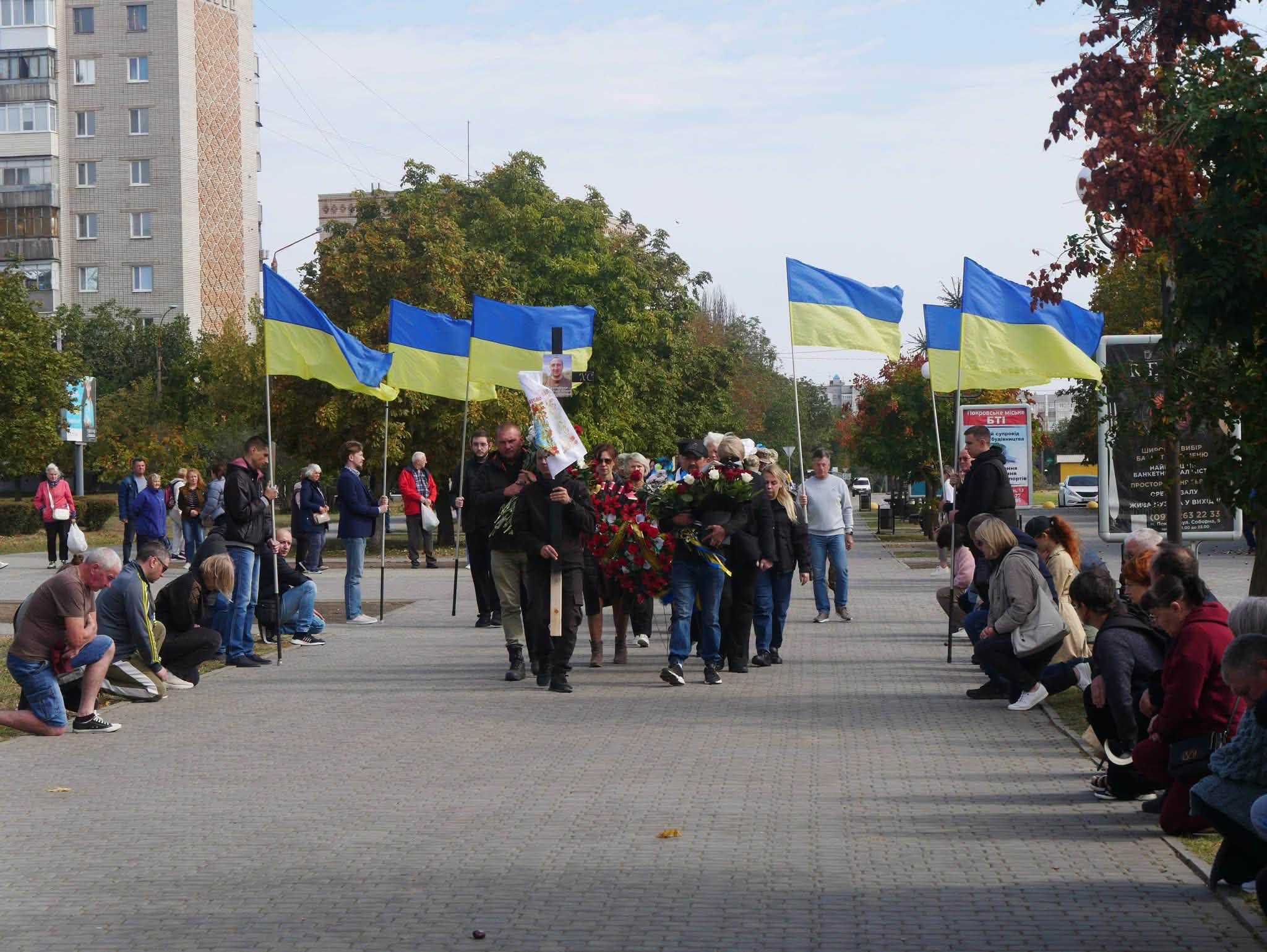 У Покрові на Дніпропетровщині попрощалися з 48-річним воїном Ігорем Тимощенком - 30.09.2026
