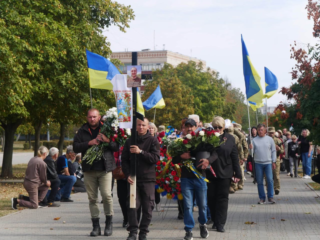 У Покрові на Дніпропетровщині попрощалися з 48-річним воїном Ігорем Тимощенком - 30.09.2026