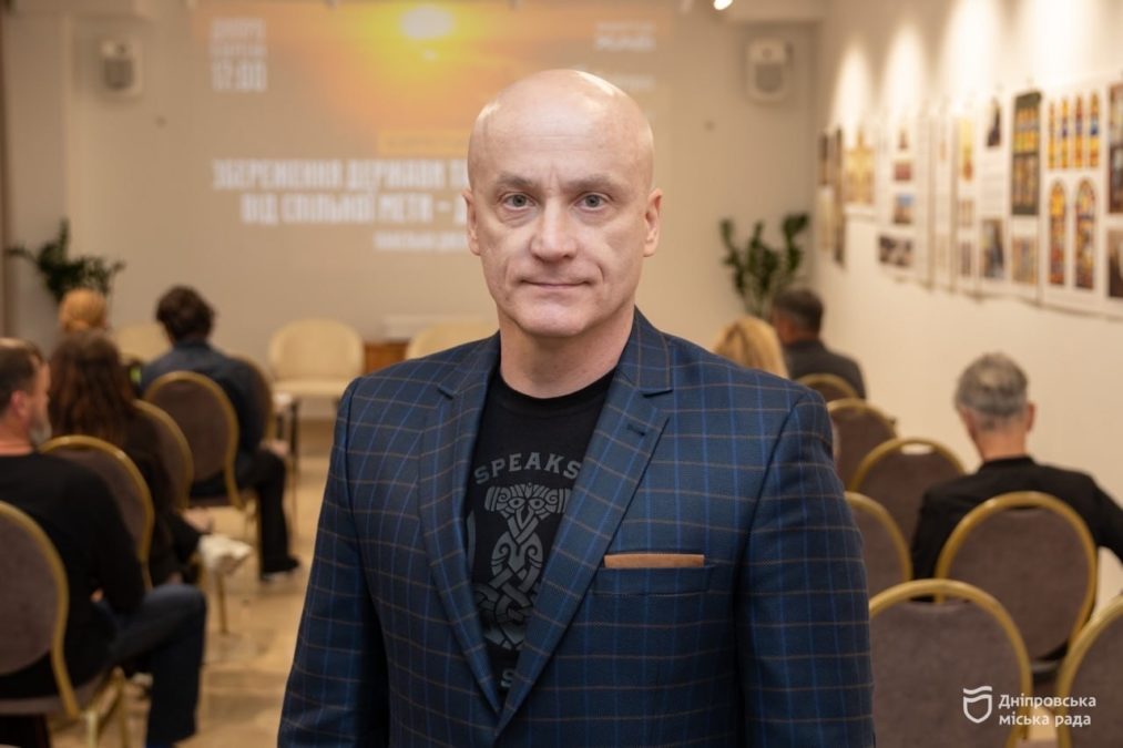 У Дніпрі провели панельну дискусію про єдність війська, суспільства та влади під час війни - 08.09.2026 У Дніпрі провели панельну дискусію про єдність війська, суспільства та влади під час війни - 08.09.2026