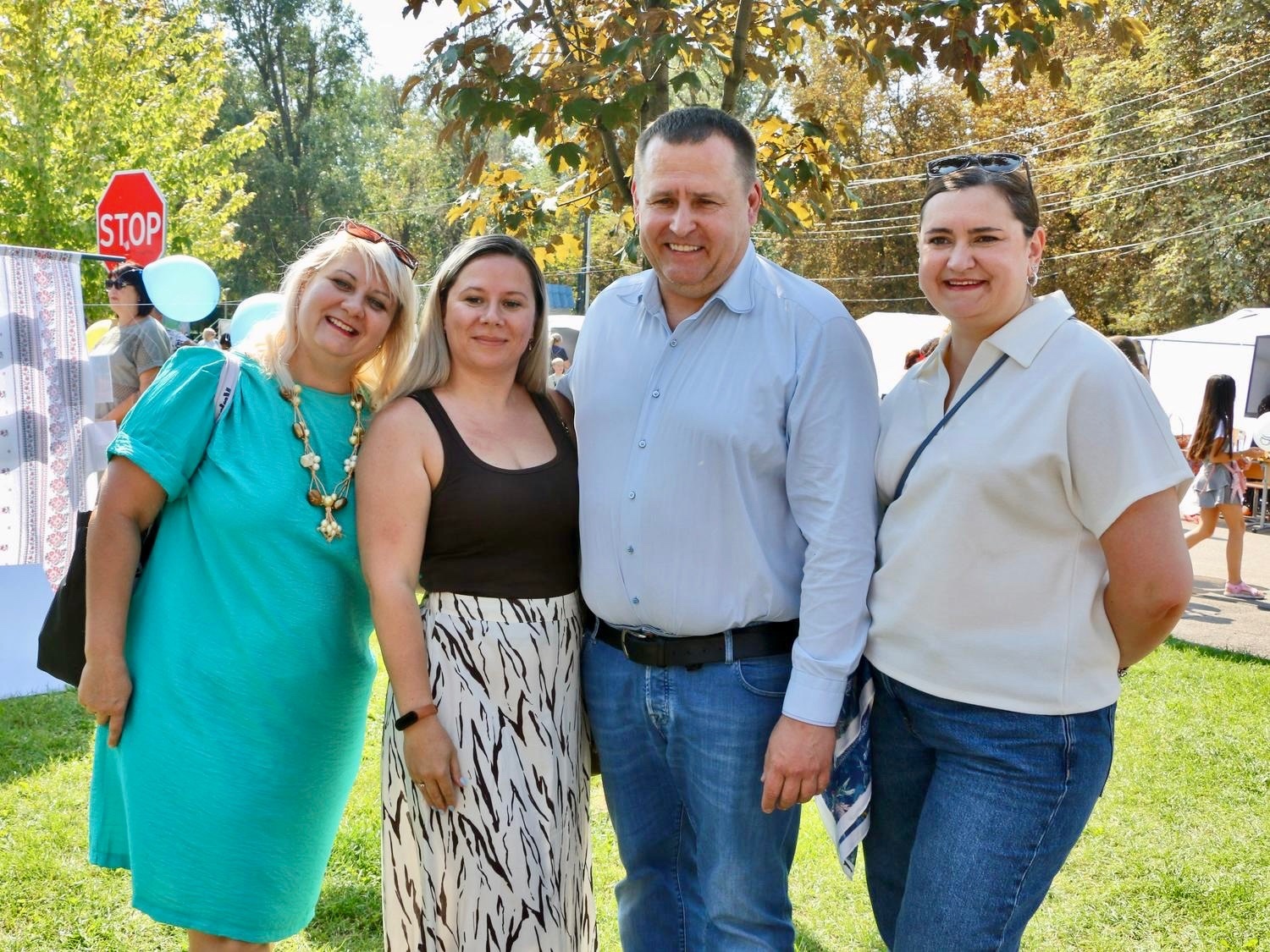 Дітям тут цікаво, тож ми можемо святкувати всією сім’єю. У Дніпрі до Дня міста у парках і скверах проходять насичені родинні свята - 12.09.2026