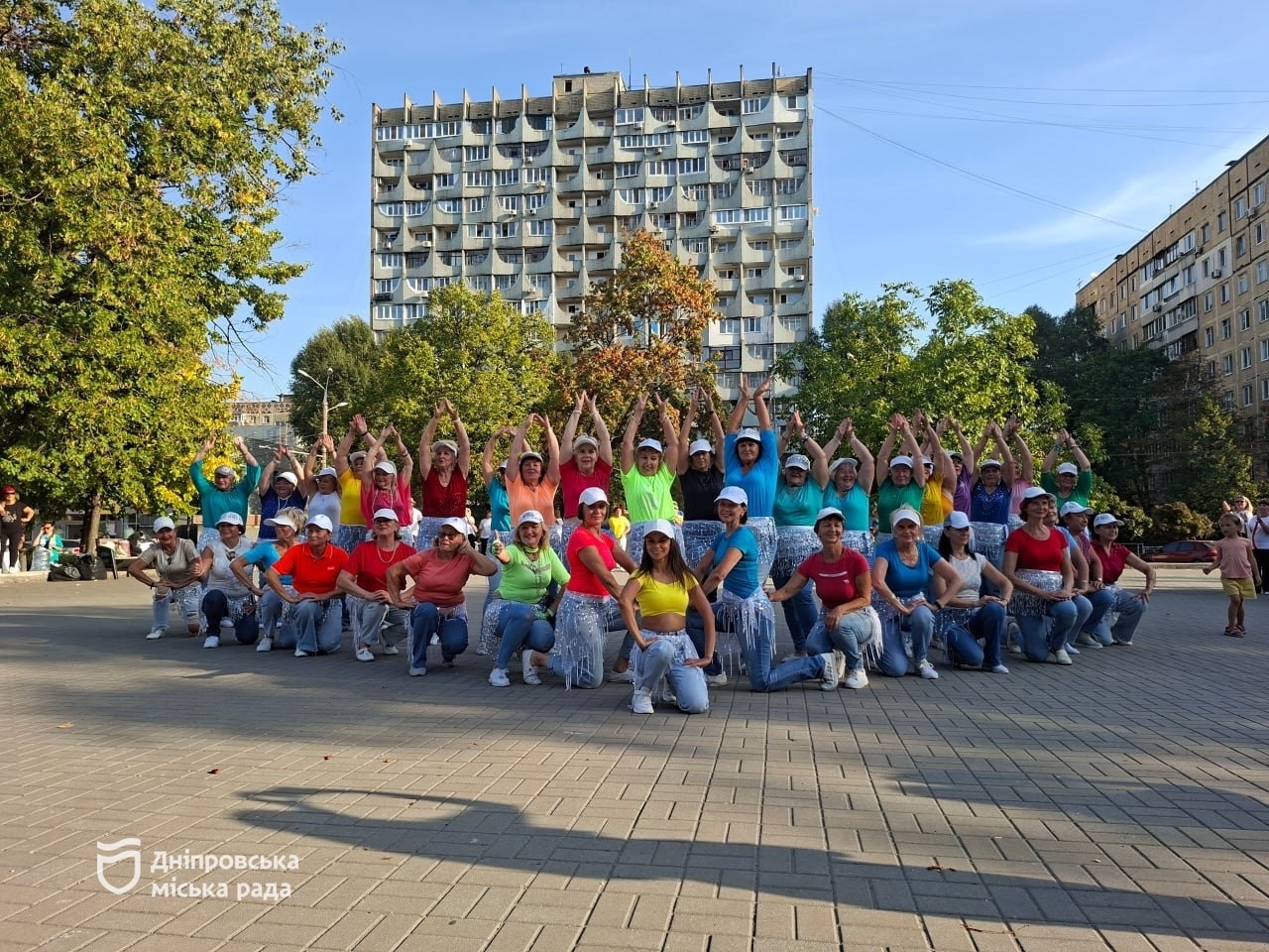 У Дніпрі учасники Університету третього віку відзначили 500-річчя міста спортивною програмою - 12.09.2026