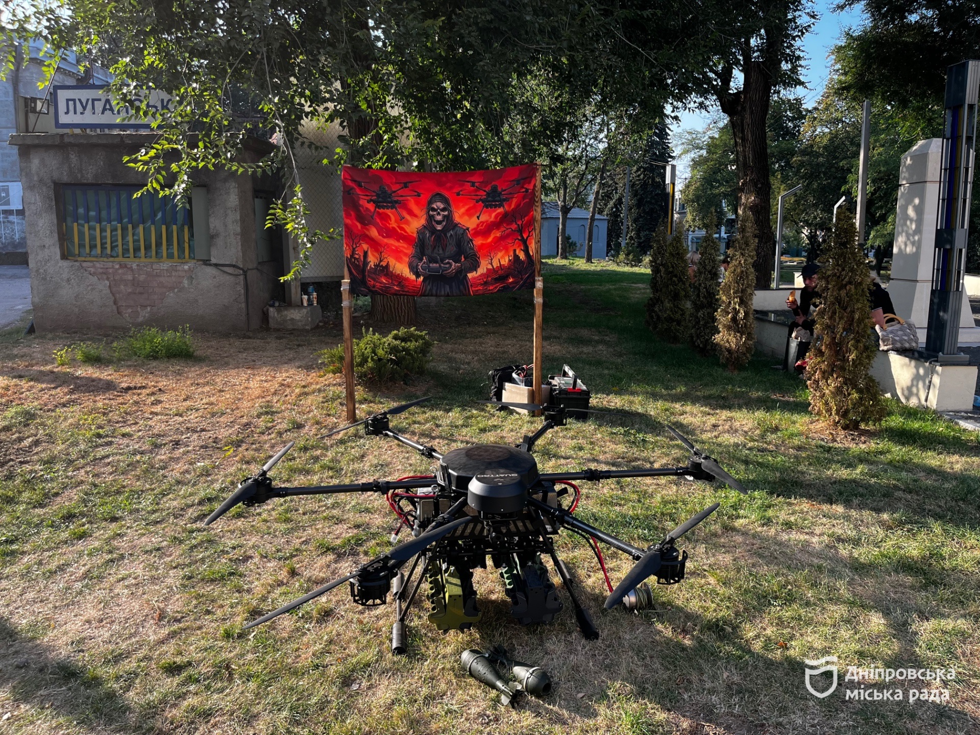 Мечі, обладунки та стрільба з лука: у Дніпрі відзначили День міста історичною реконструкцією - 12.09.2026