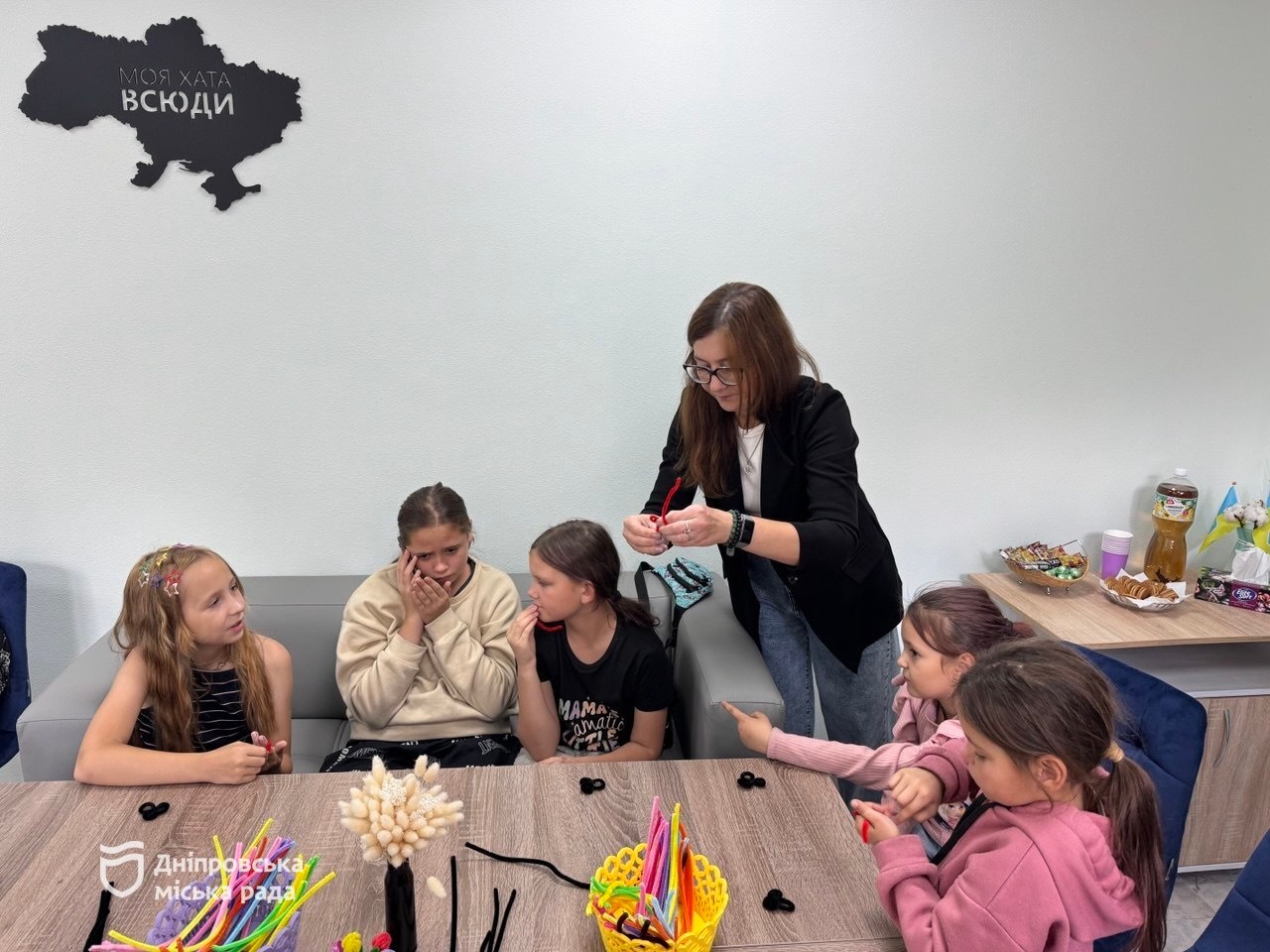 «Такі зустрічі завжди цікаві, адже щоразу фахівці готують різні теми та формати роботи», — дніпрянка про відвідування міського центру соціальних служб - 22.09.2026