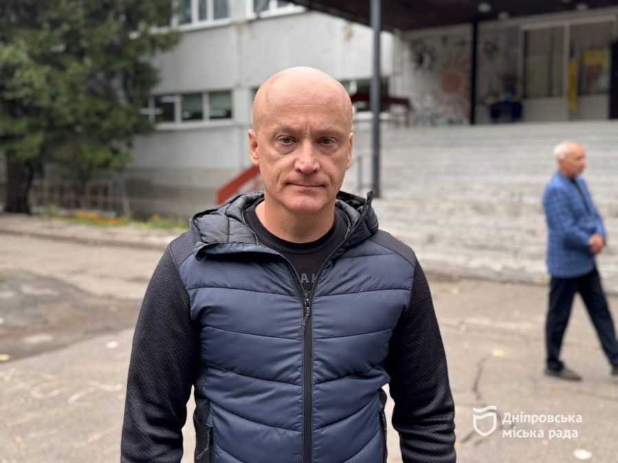 У Дніпрі на фасаді ліцею № 31 відкрили меморіальну дошку захиснику України Олексію Ткачову - 24.09.2026