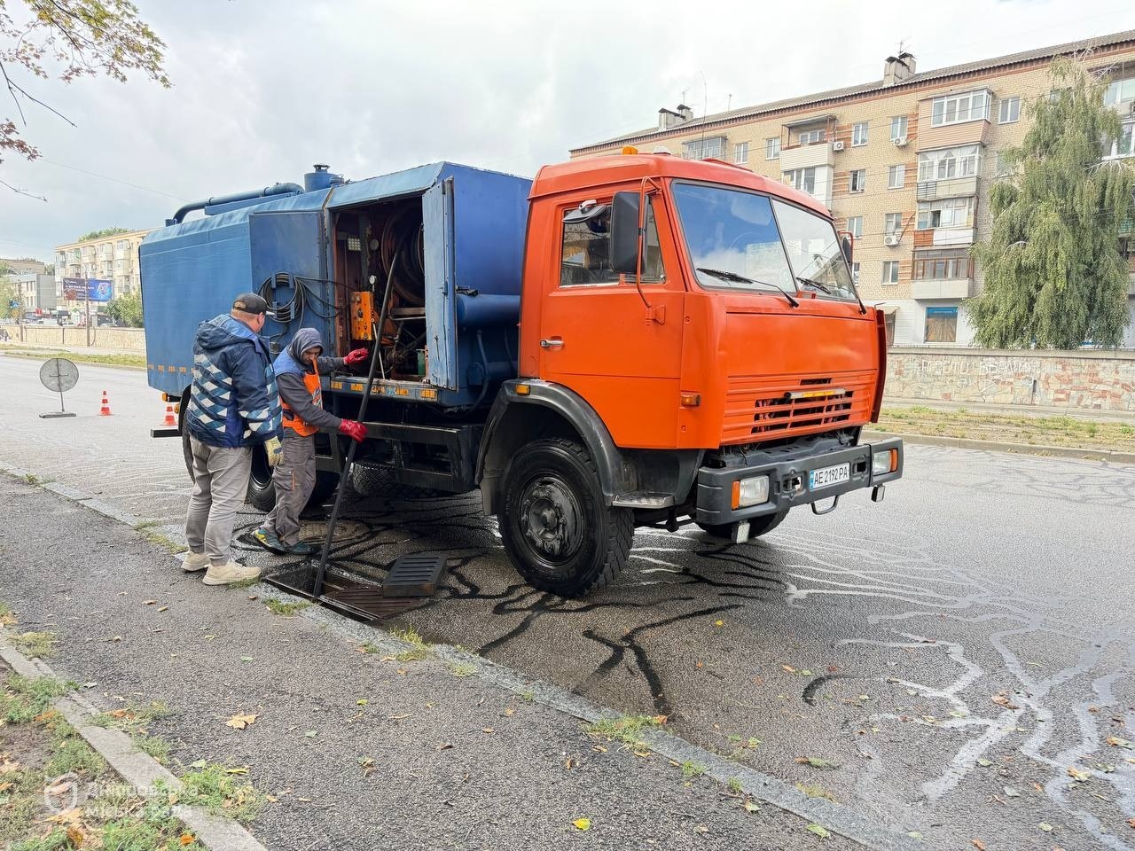 «У Дніпрі під час негоди 23 вересня великих підтоплень не зафіксовано. На проблемних ділянках заздалегідь були виставлені чергові бригади, які могли оперативно реагувати», — представник мерії - 24.09.2026