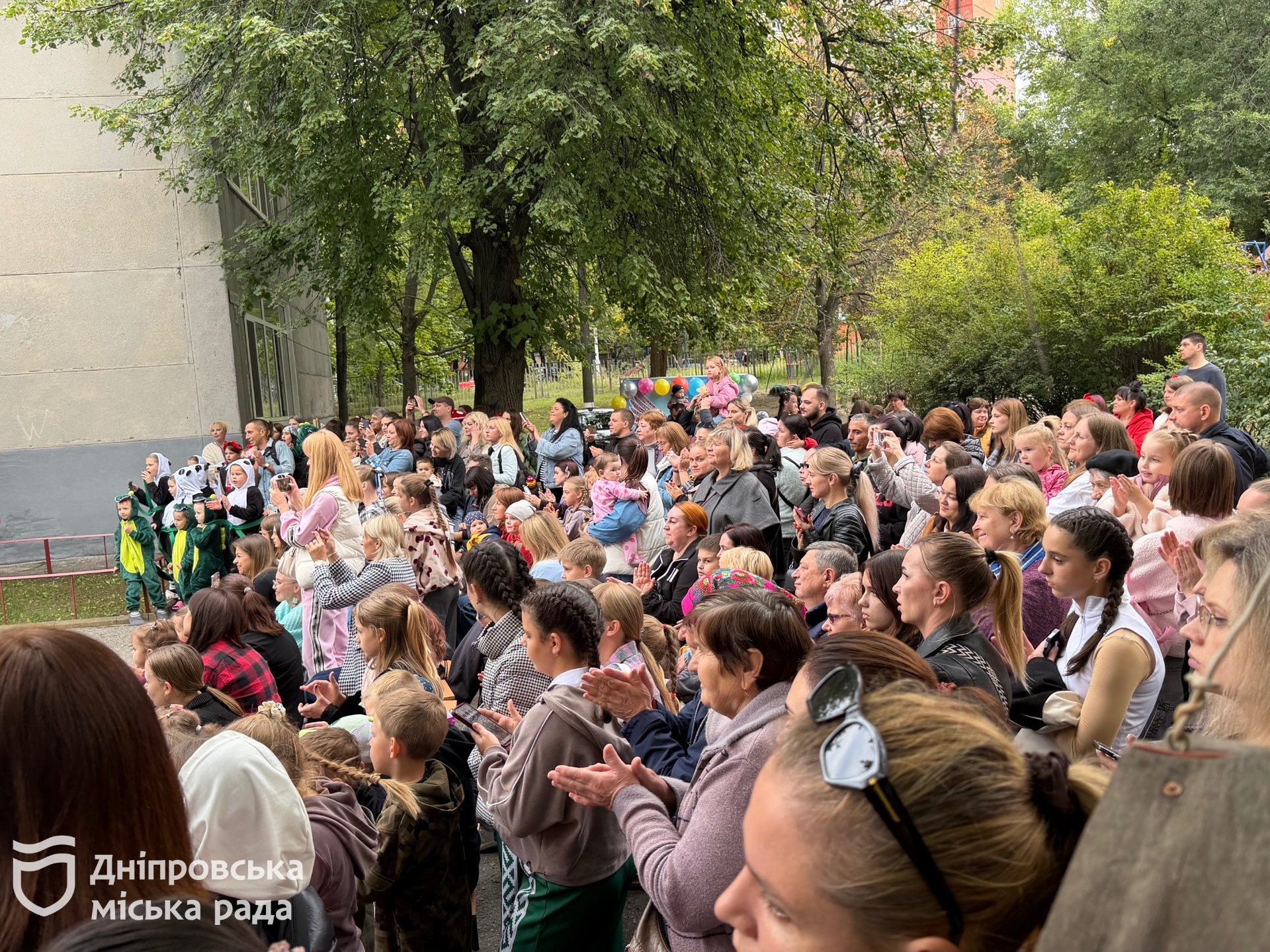 Фотозони, майстер-класи та смачні призи. У Дніпрі провели родинне свято POTATOES PARTY до Дня позашкілля - 25.09.2026