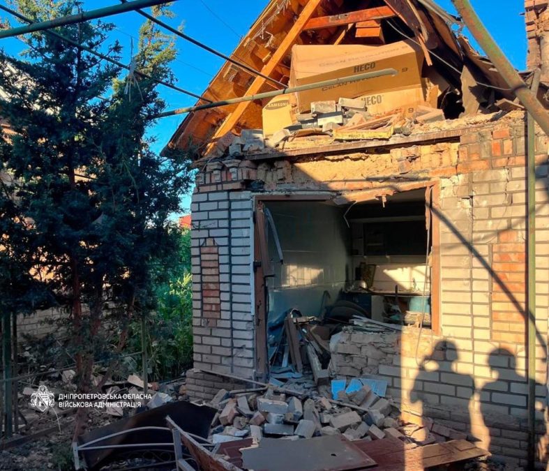 Двоє людей загинули. Ще дев’ятеро дістали поранень: майже 50 разів ворог атакував 4 райони Дніпропетровщини - 08.09.2026