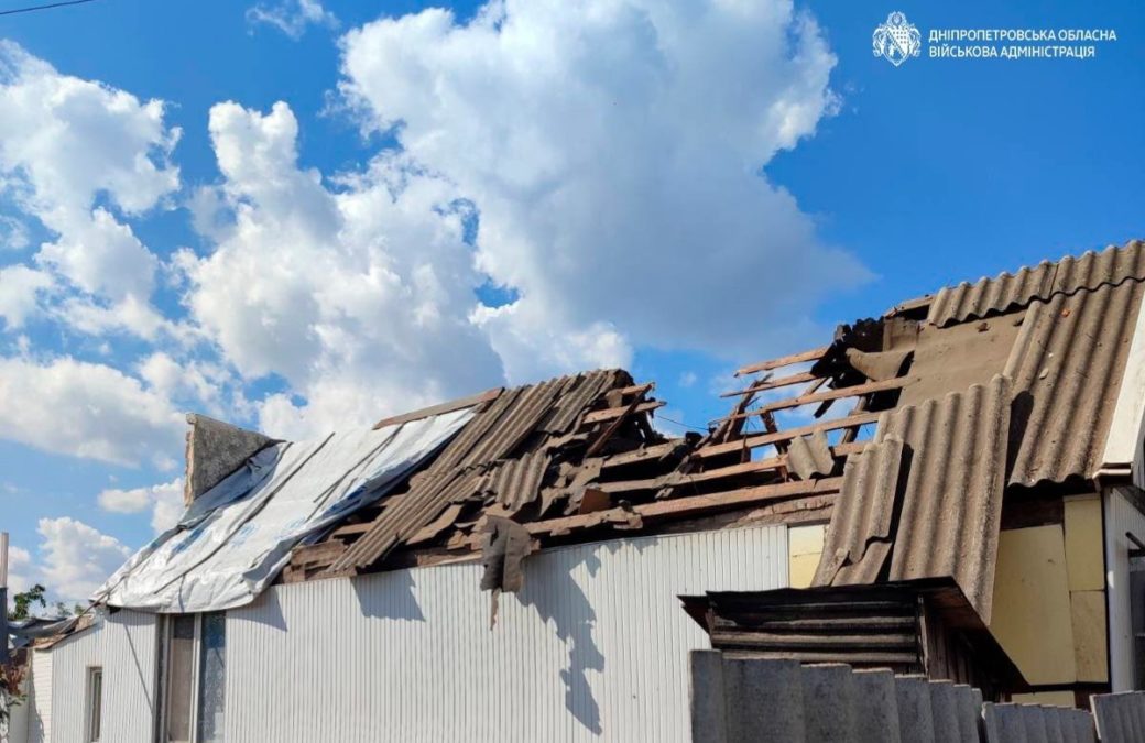 П’ятеро людей загинули, семеро дістали поранень: понад 20 разів ворог атакував два райони Дніпропетровщини - 16.09.2026