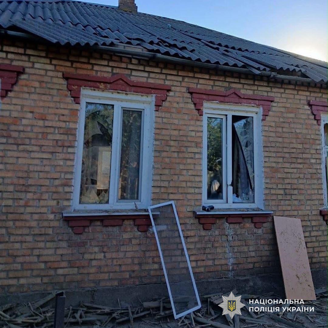 Нікопольщину понад 60 разів атакували за добу: поліція показала наслідки - 20.09.2026