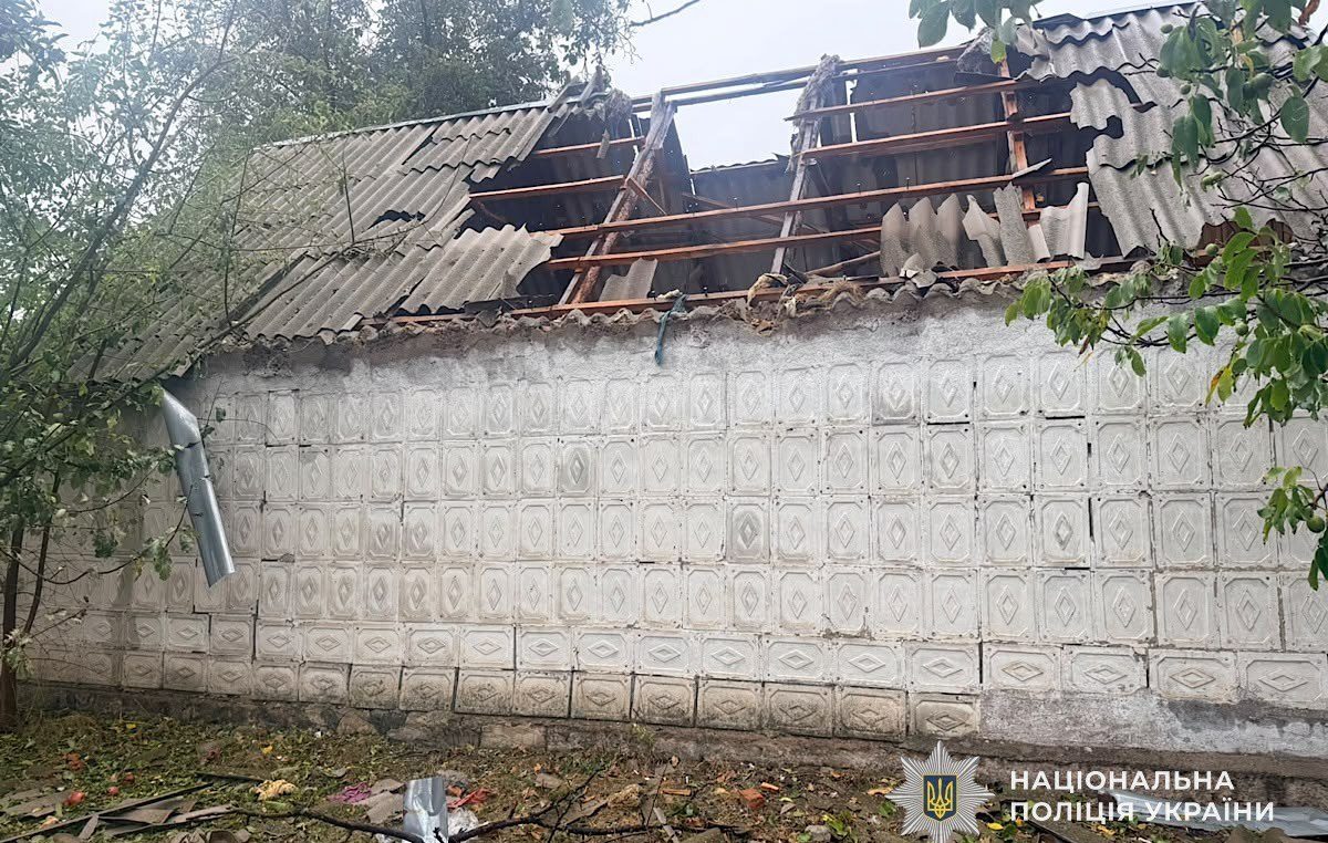 Наслідки ворожих обстрілів Дніпропетровщини показали у поліції