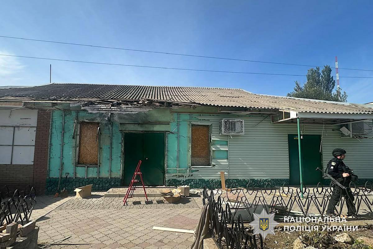 Дві людини загинули, п’ятеро постраждали: поліція документує російські атаки на Дніпропетровщині - 27.09.2026