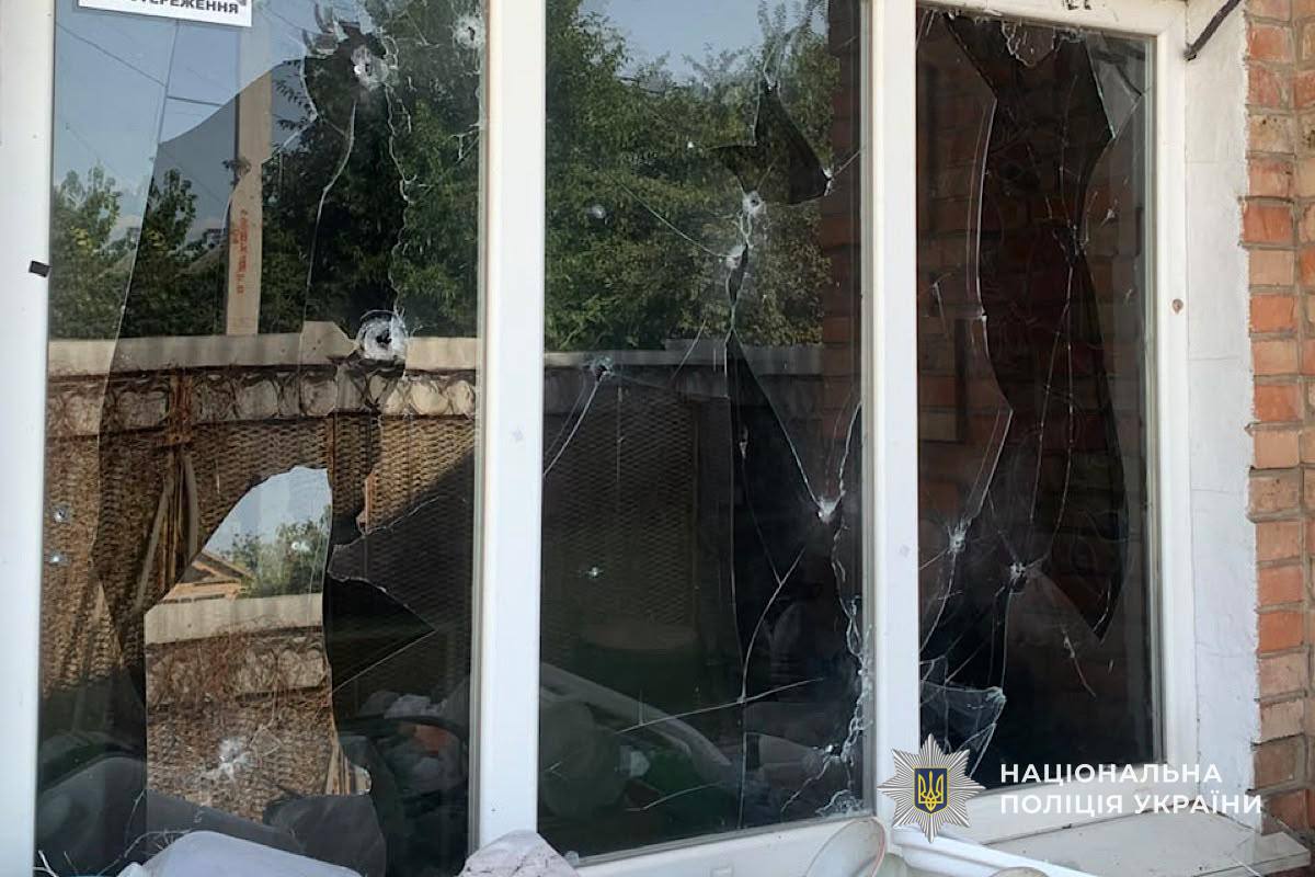 Дві людини загинули, п’ятеро постраждали: поліція документує російські атаки на Дніпропетровщині - 27.09.2026