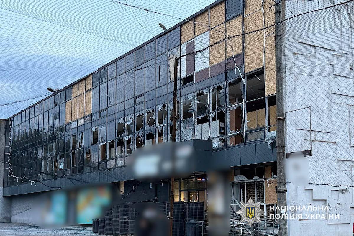 Дві людини загинули, п’ятеро постраждали: поліція документує російські атаки на Дніпропетровщині - 27.09.2026