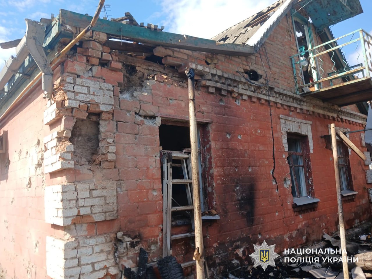 Поліція показала наслідки атак рф на Дніпропетровщину є загиблі та поранені